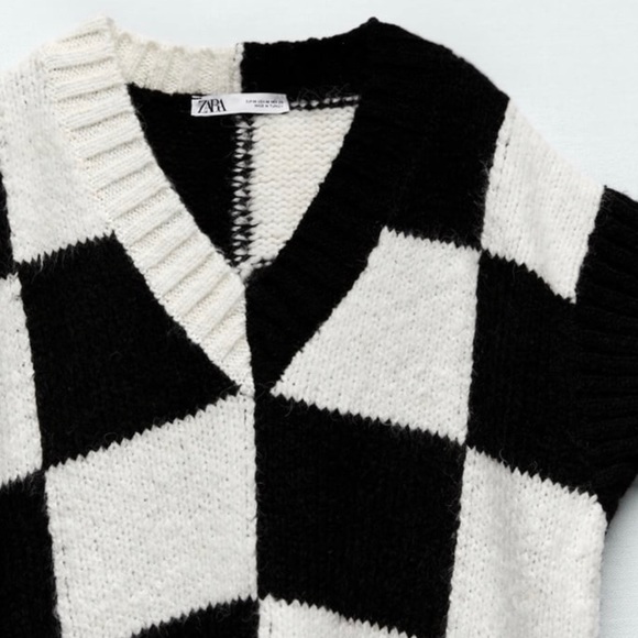 Zara | Sweaters | Checkered Knit Vest Zara Ykcloset | Poshmark